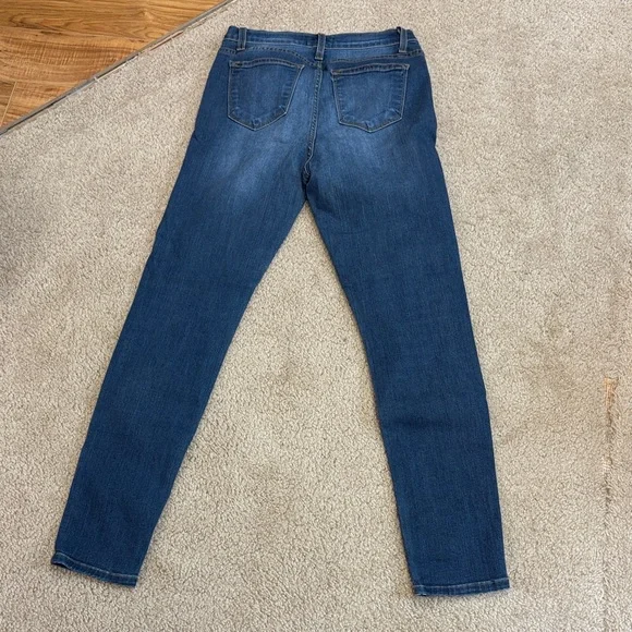 Judy Blue Dark Wash Skinny Jeans - Picture 3 of 4
